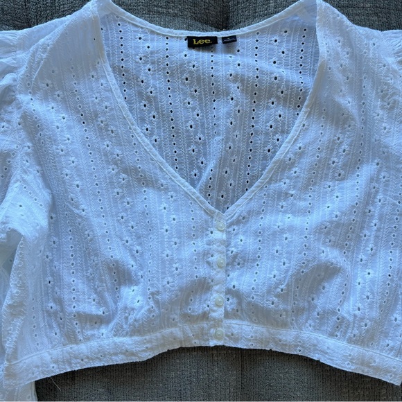 NWT Lee Crop Puff Sleeve Blouse in White - Picture 6 of 7